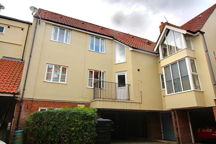 1 Bedroom Maisonette For Sale In Betts Court, NR3