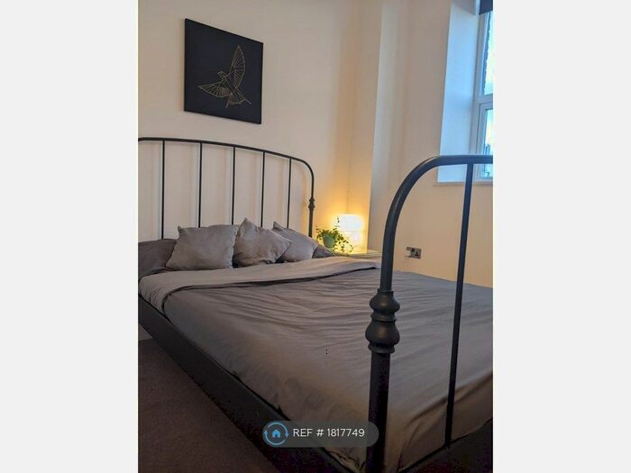 2 Bedroom Flat To Rent In Atlas Mill, Bolton, BL1