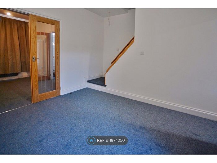 3 Bedroom Terraced House To Rent In Stanhope Road, Northampton, NN2