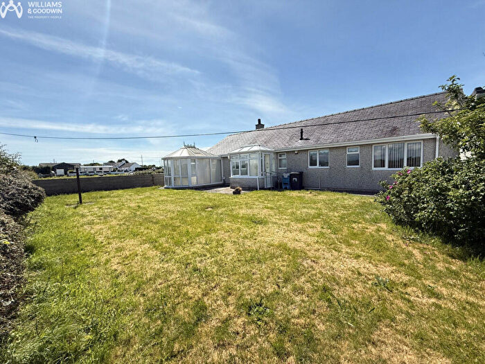 3 Bedroom Detached Bungalow For Sale In Engedi, Holyhead, Anglesey, LL65