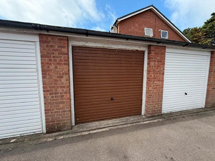 Garage / Parking To Rent In Surrey Road, Seaford, BN25