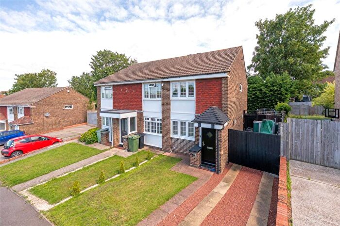 2 Bedroom Semi-Detached House For Sale In Forest Hill, Maidstone, ME15