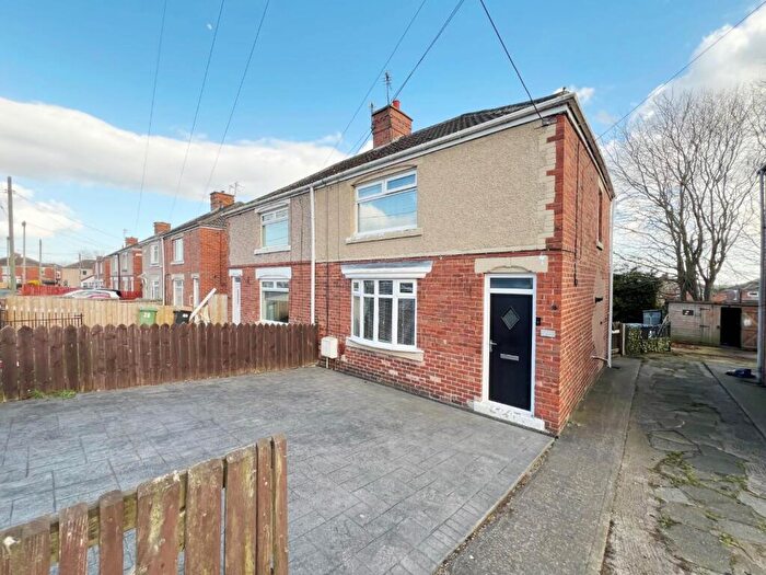 2 Bedroom Semi Detached House For Sale In Elm Road, Ferryhill, DL17