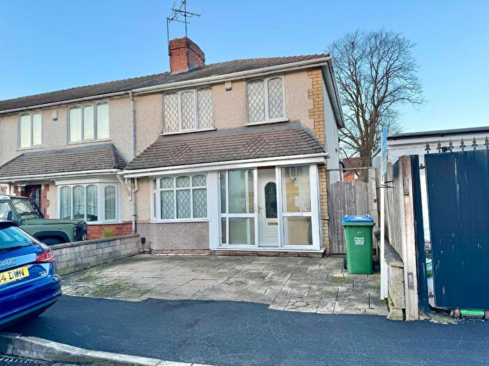 3 Bedroom End Of Terrace House For Sale In Dora Road, West Bromwich, B70