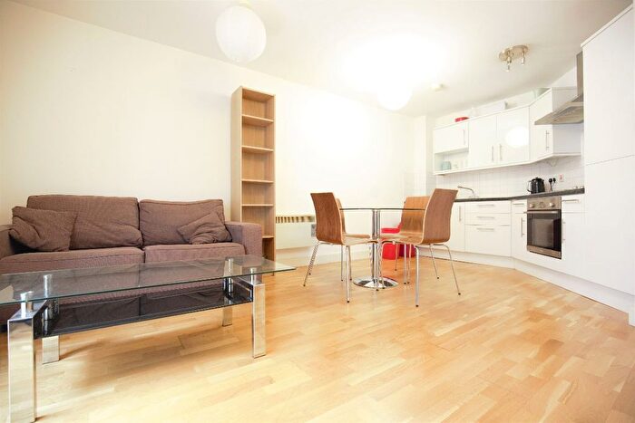 1 Bedroom Flat To Rent In Bellevue Court A, High Road, London, N22