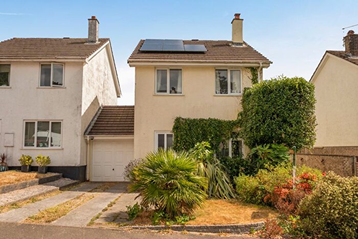 3 Bedroom Link Detached House For Sale In Ash Grove, Ivybridge, PL21