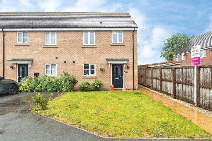 3 Bedroom End Terrace House For Sale In Harrier Close, Brayton, Selby, YO8