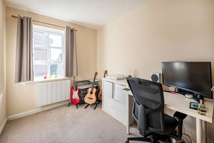 2 Bedroom Apartment To Rent In Emerald Quay, Shoreham-By-Sea, BN43