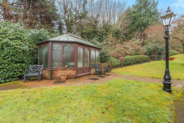 1 Bedroom Flat For Sale In Chorleywood Bottom, Chorleywood, Rickmansworth, WD3