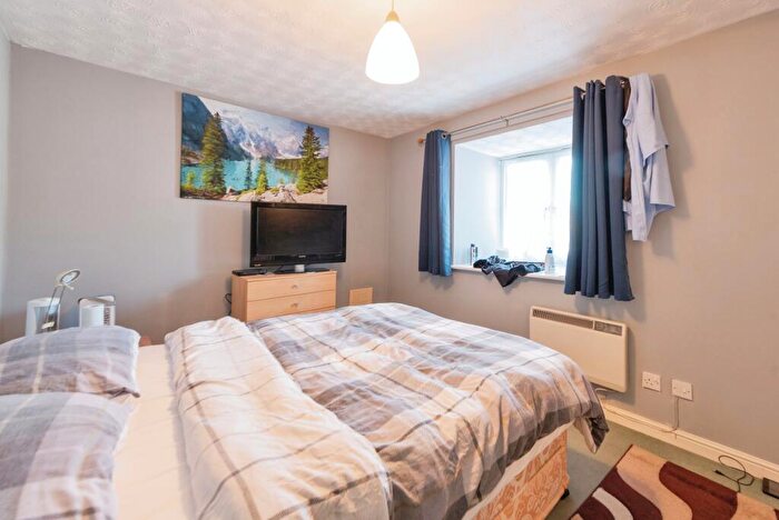 1 Bedroom Flat For Sale In Hulton Close, Southampton, Hampshire, SO19