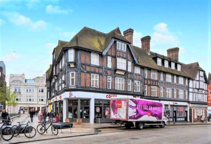 1 Bedroom Apartment To Rent In A Market Square, Bromley, Kent, BR1