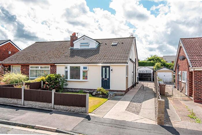 2 Bedroom Semi Detached House For Sale In Kellet Avenue, Leyland, PR25