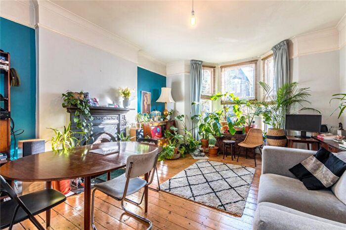 1 Bedroom Apartment To Rent In Therapia Road, East Dulwich, London, SE22