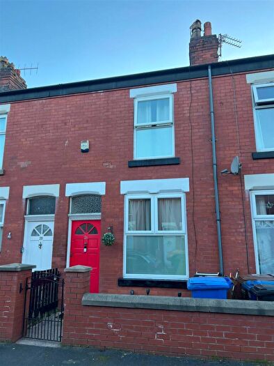 2 Bedroom Terraced House To Rent In Ladysmith Street, Stockport, SK3