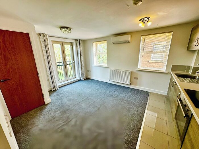2 Bedroom End Of Terrace House To Rent In Holts Crest Way, Leeds, West Yorkshire, LS12