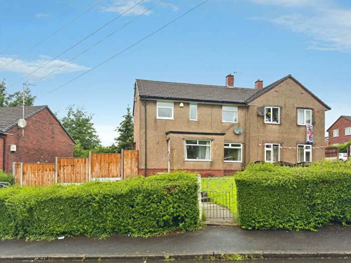 3 Bedroom Semi-Detached House To Rent In Singleton Avenue, Horwich, Bolton, BL6