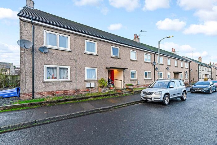 1 Bedroom Flat For Sale In Harvey Terrace, Lochwinnoch, PA12
