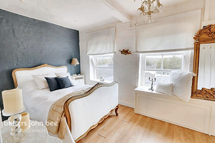 4 Bedroom Penthouse For Sale In High Street, Sandbach, CW11