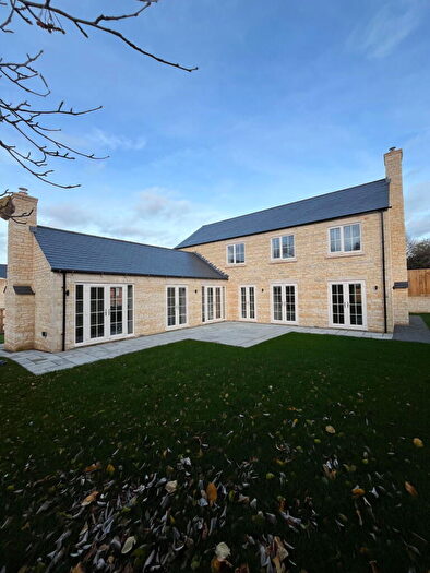 4 Bedroom Detached House For Sale In Station Road, Corby Glen, NG33