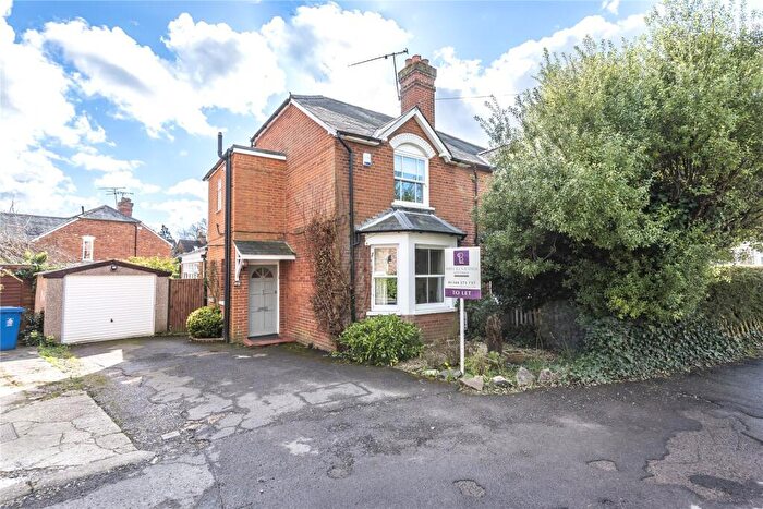 3 Bedroom Semi-Detached House To Rent In Halfpenny Lane, Sunningdale, Berkshire, SL5