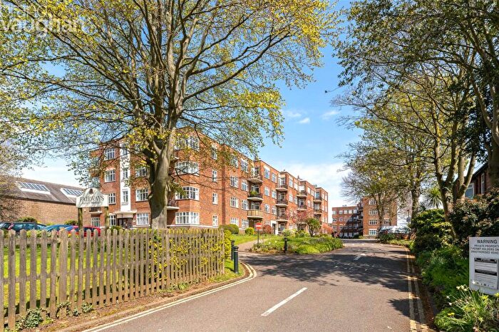 2 Bedroom Flat For Sale In Dyke Road, Brighton, East Sussex, BN1