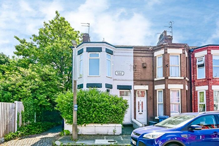 3 Bedroom End Of Terrace House For Sale In Airlie Grove, Liverpool, Merseyside, L13