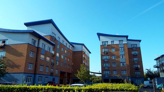1 Bedroom Flat To Rent In Luscinia View, Reading RG1