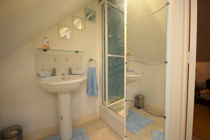 4 Bedroom Detached Bungalow For Sale In Burnt House Road, West Monkseaton, Whitley Bay, NE25