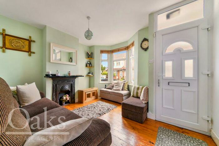 3 Bedroom Terraced House To Rent In Lakehall Road, Thornton Heath, CR7