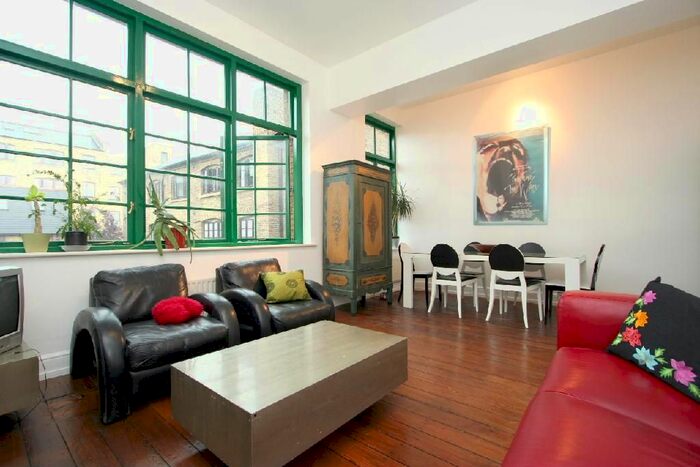 2 Bedroom Flat To Rent In Lion Mills, Hackney Road, London, E2
