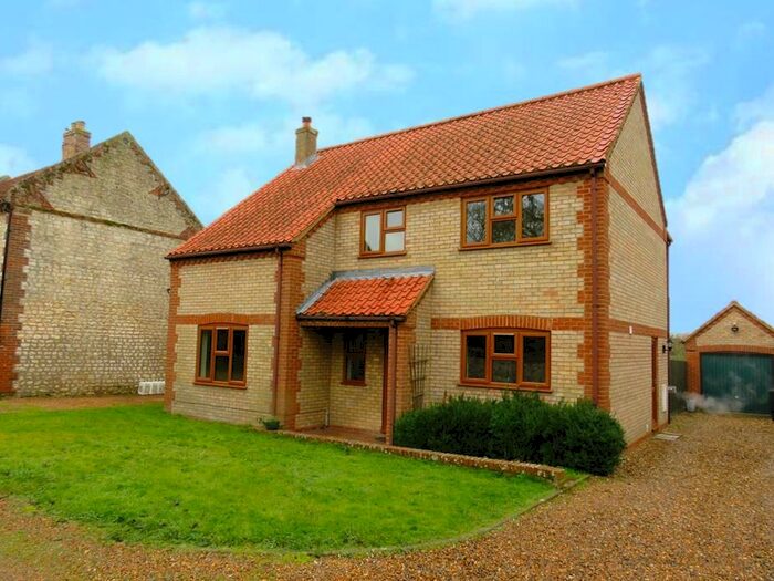 4 Bedroom Detached House To Rent In Cloughs Farm, Hythe Road, Methwold, IP26
