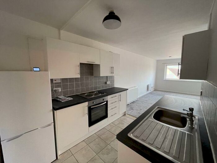 Studio To Rent In Dalton Street, Gillingham, ME7