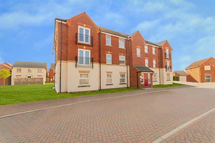 2 Bedroom Flat To Rent In Braunton Crescent, Mapperley, Nottinghamshire. NG3