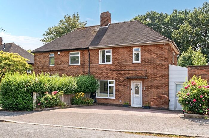 3 Bedroom Semi-Detached House For Sale In Fernwood Crescent, Nottingham, Nottinghamshire, NG8