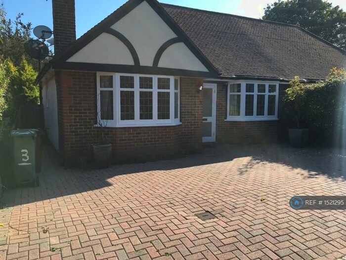2 Bedroom Bungalow To Rent In Willingdon Close, Eastbourne, BN20