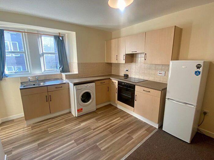 1 Bedroom Flat To Rent In Pitfour Street, Dundee, (West End), DD2