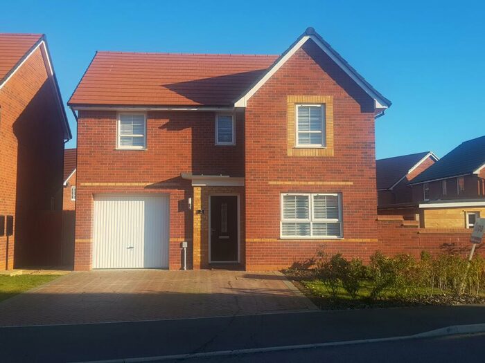 4 Bedroom Detached House For Sale In Bruce Drive, Corby, NN18