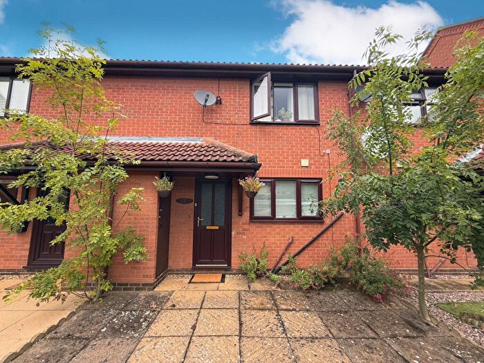 2 Bedroom Terraced House For Sale In Grevel Close, Spalding, PE11