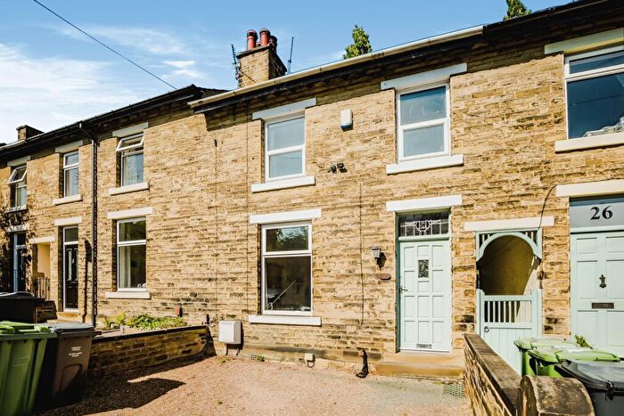 3 Bedroom Terraced House To Rent In Woodside Road, Huddersfield, West Yorkshire, HD4