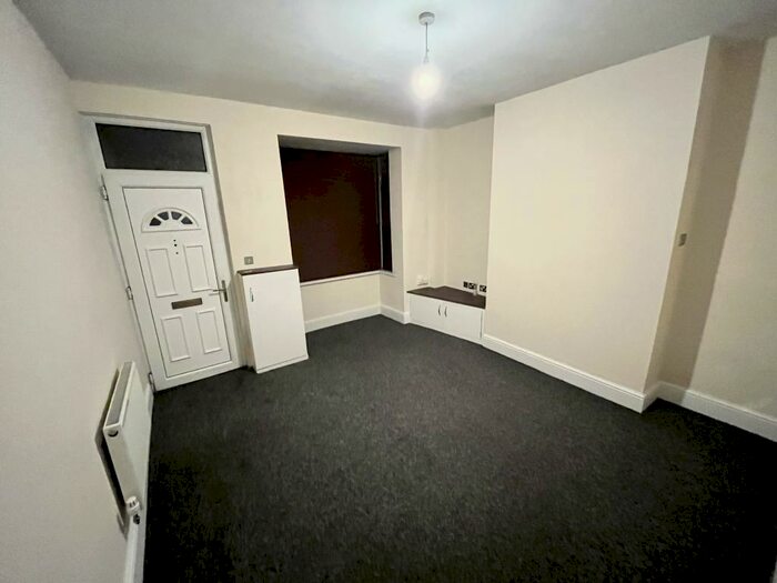 2 Bedroom Terraced House To Rent In Lowson Street/ Nort Road - Darlington, DL3