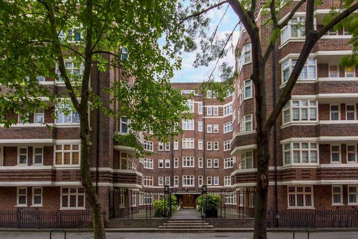 2 Bedroom Flat To Rent In Judd Street, London, WC1H