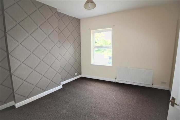 2 Bedroom Flat To Rent In Powell Street, Wigan, Greater Manchester, WN1