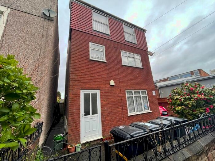 2 Bedroom Flat To Rent In Palmerston Street, Bedminster, BS3