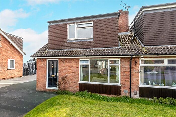 4 Bedroom Semi Detached House For Sale In Green Road, Didcot, Oxfordshire, OX11