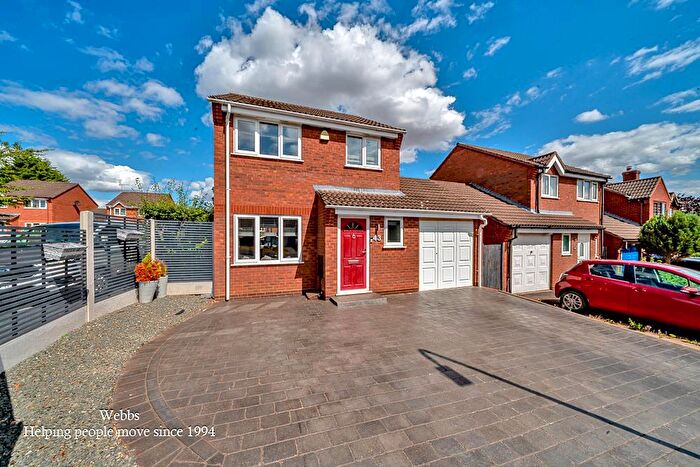 3 Bedroom Detached House For Sale In Castle Acre, Stafford, ST17