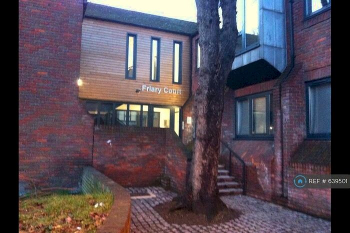 1 Bedroom Flat To Rent In Rickfords Hill, Aylesbury, HP20