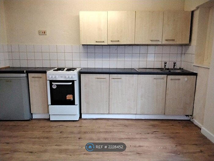 1 Bedroom Flat To Rent In North Street, Bridlington, YO15