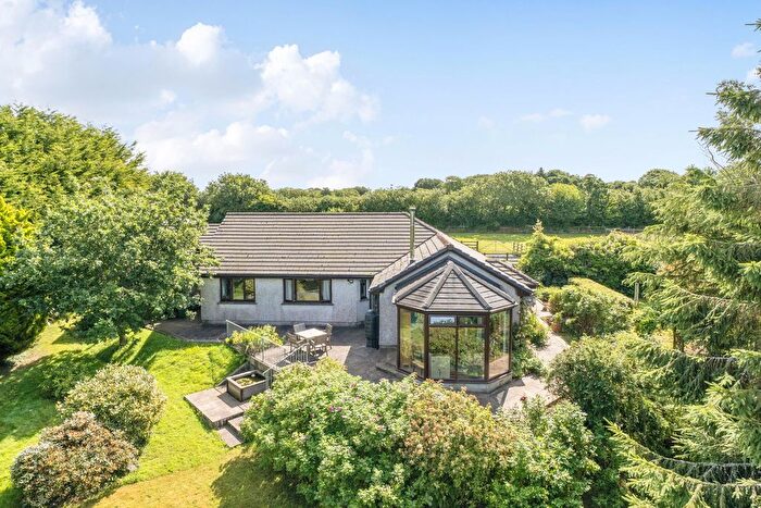 4 Bedroom Bungalow For Sale In Tresmeer, Launceston, PL15
