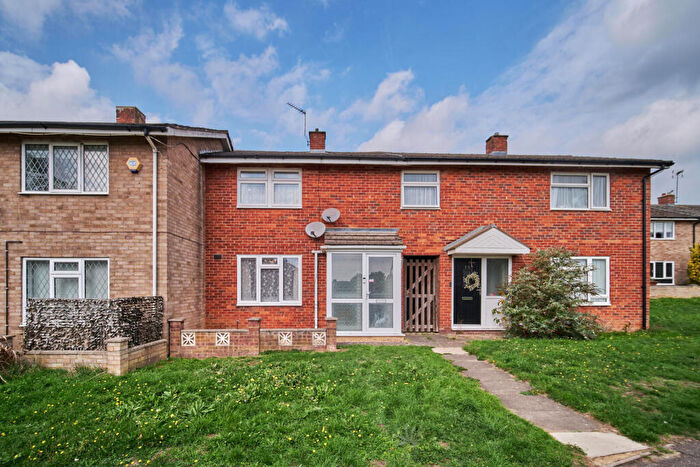 3 Bedroom Terraced House For Sale In Newton Road, Stevenage, SG2