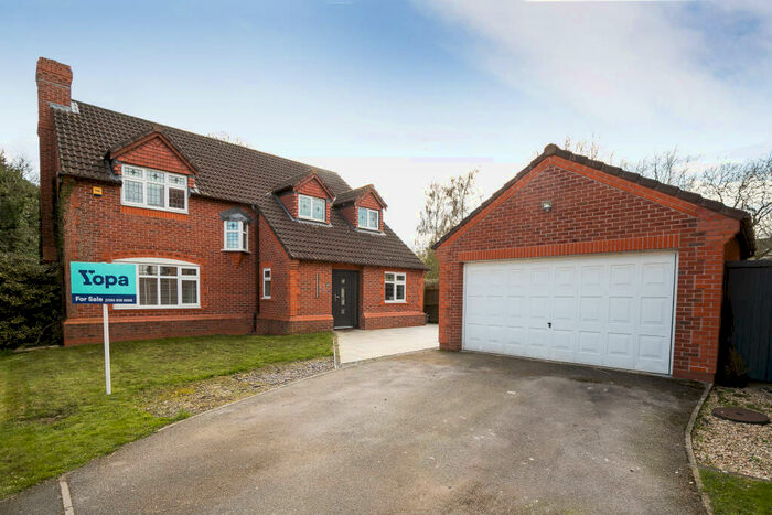 4 Bedroom Detached House For Sale In Muirfield Close, Wrexham, LL13